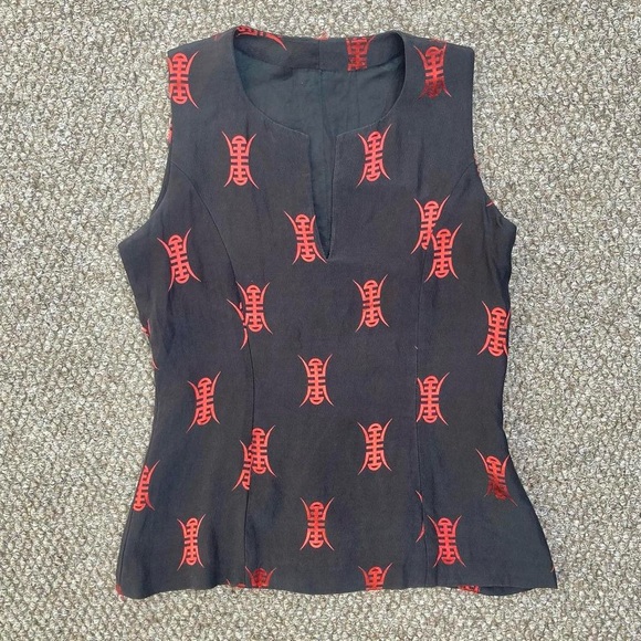 Y2k vintage brocade tank top with with Chinese-character-like motifs - Picture 1 of 4